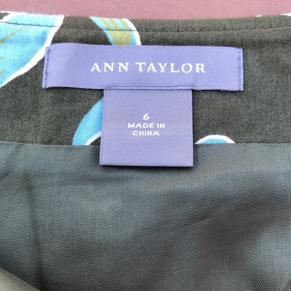 Ann Taylor Floral Skirt Size 6 - Picture 6 of 9